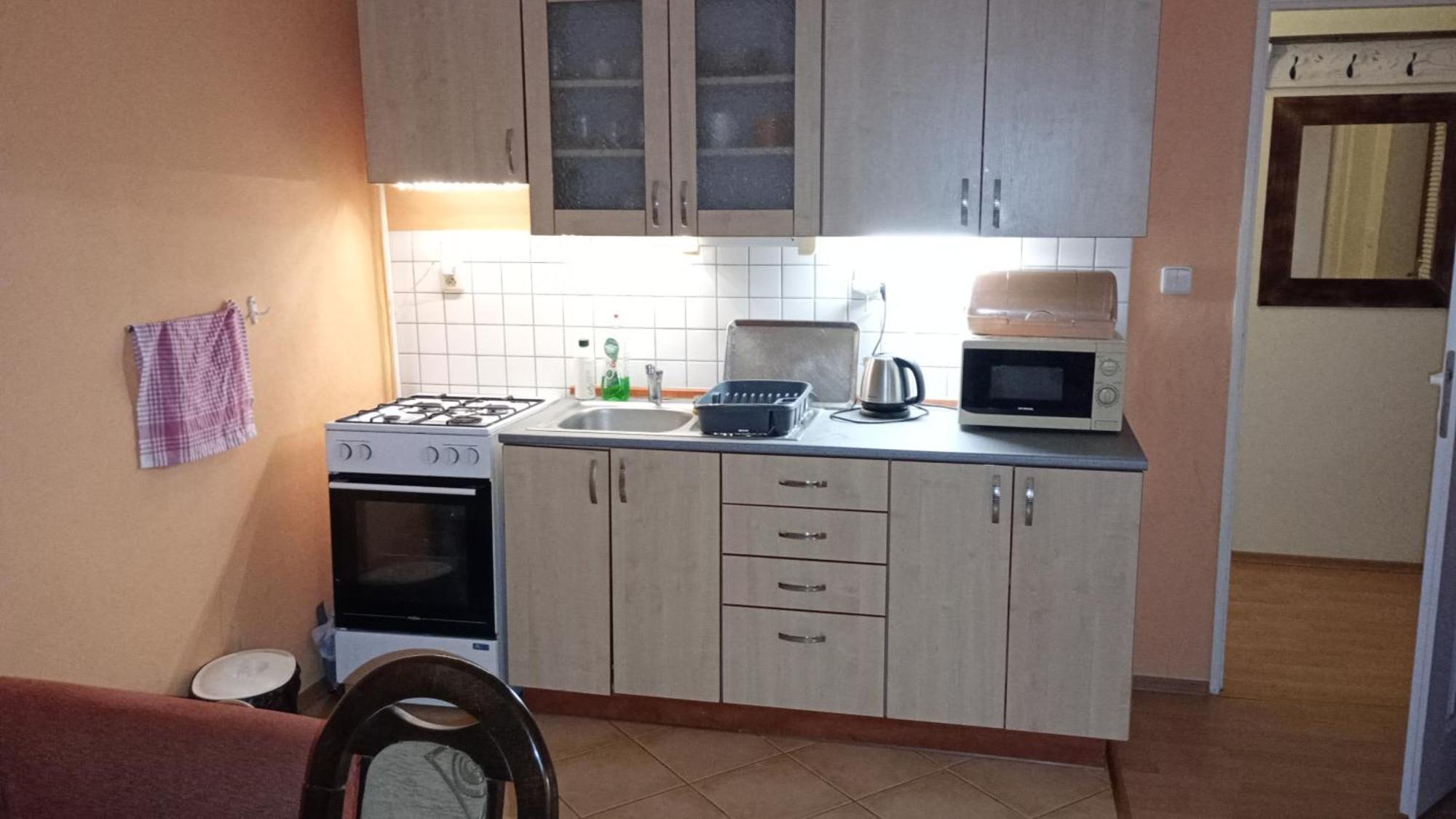 Hannah - Relax Dom Pod Orechom Apartman2 Travnica Экстерьер фото